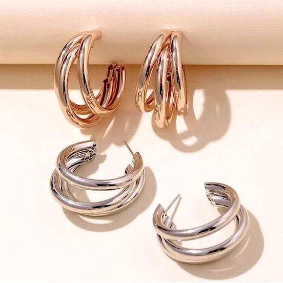 ⚜️[𝟯/$𝟭𝟴]⚜️Big Tripple Silver Hoop Earrings NEW - Picture 4 of 7